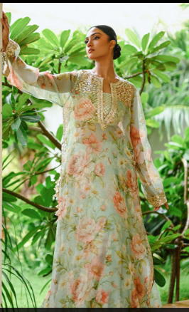 Georgette dupatta with gota finishing