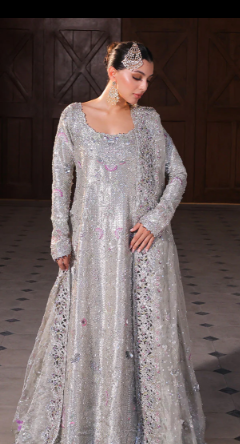 Zari Net Dupatta With Qiran