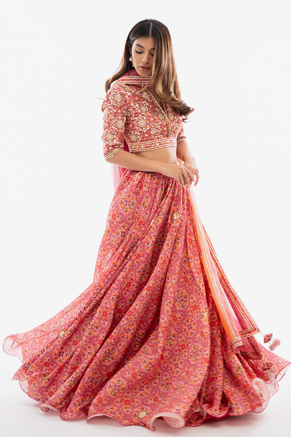 Hareem (B)