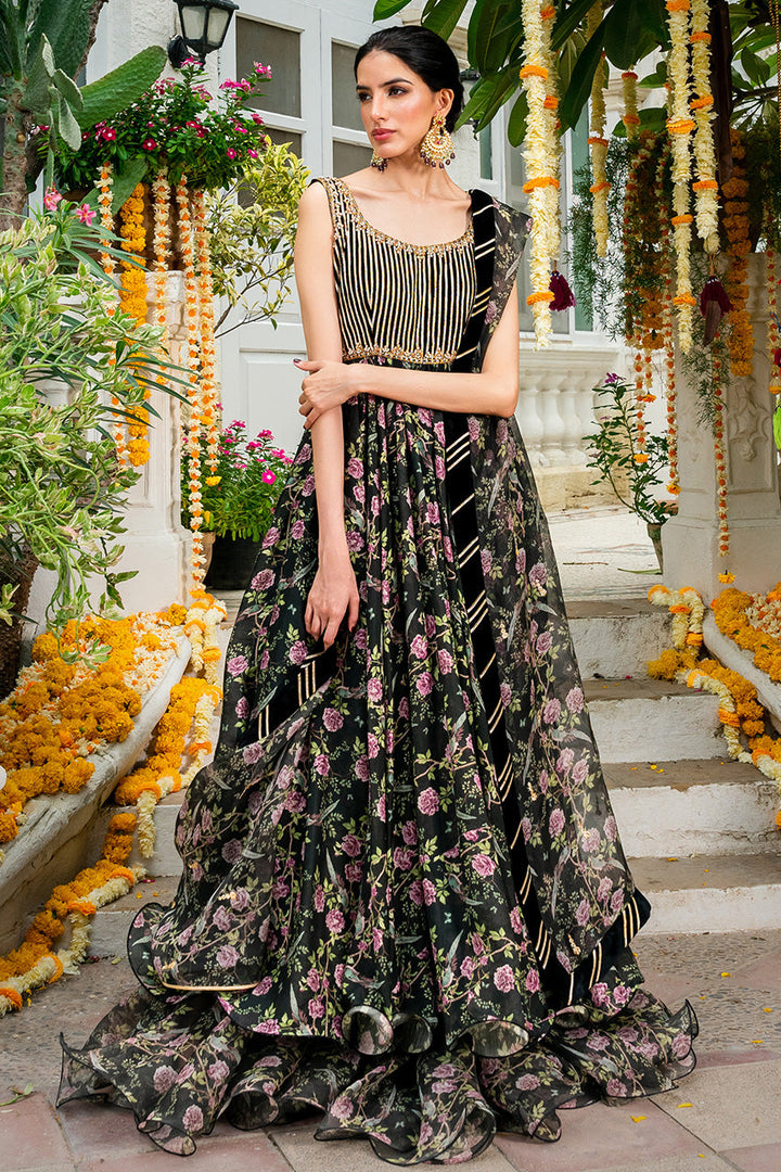 Peshwas & Dupatta-Khaddi Silk