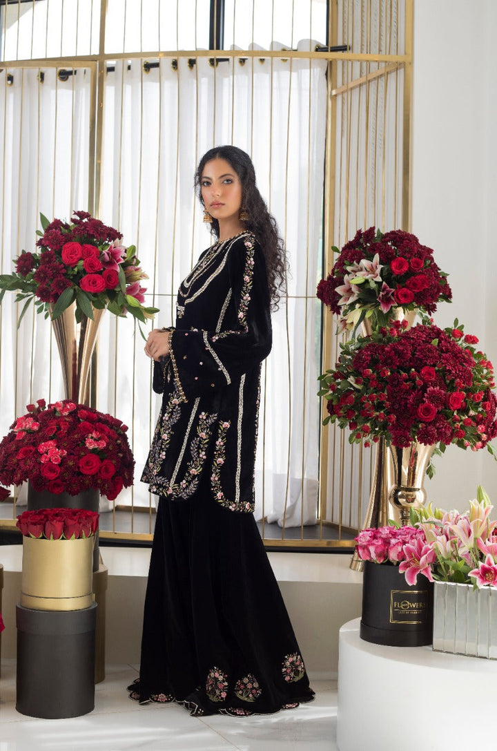 Kurta & Gharara-Velvet