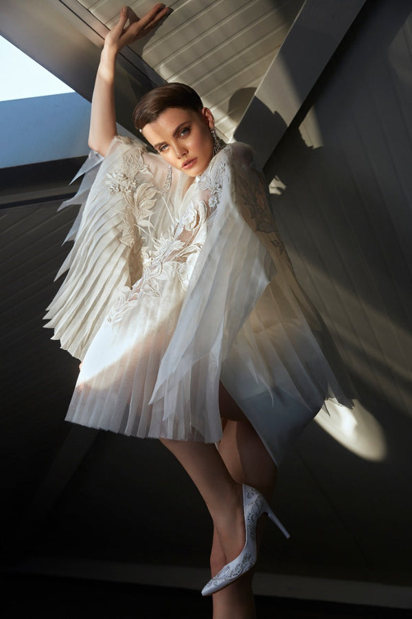 Cape-Organza